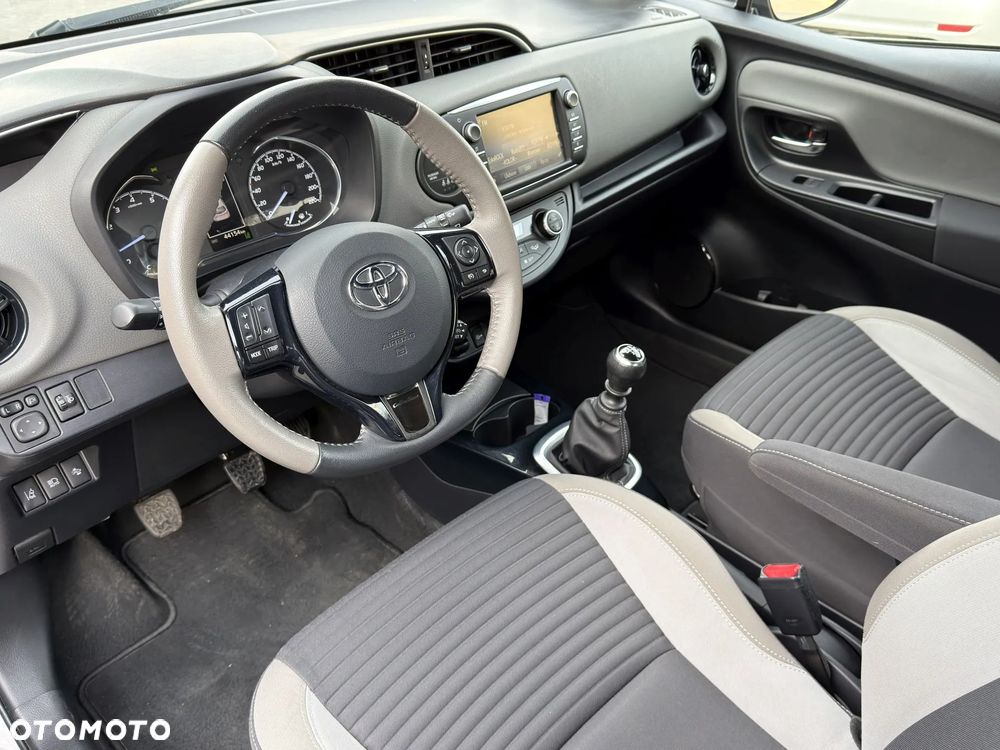 Toyota Yaris 1.5 Selection - 14