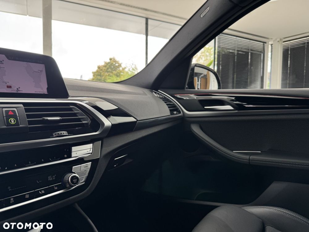 BMW X4 xDrive30i xLine sport - 29