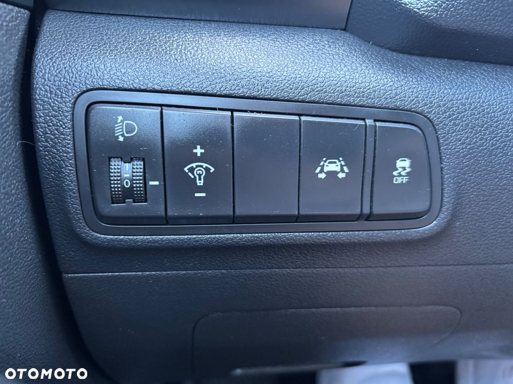 Hyundai Tucson 1.6 GDI BlueDrive GO 2WD - 35