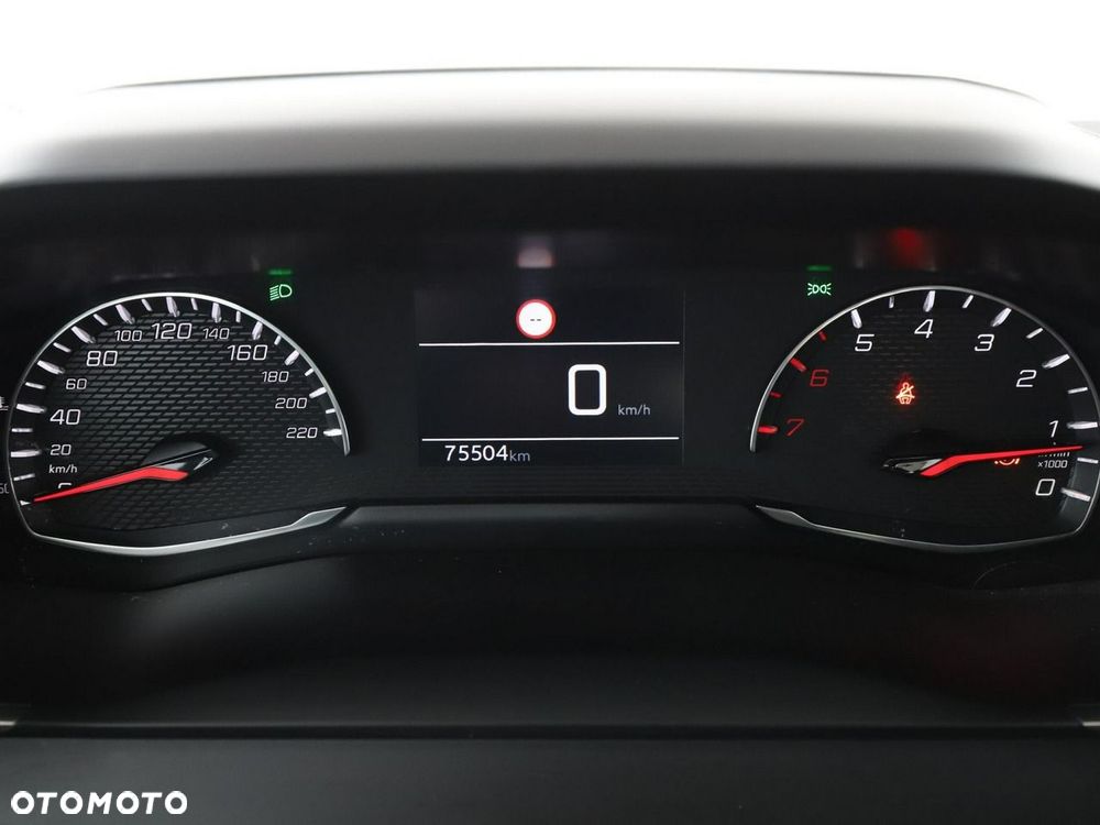 Peugeot 2008 PureTech 100 Business - 23