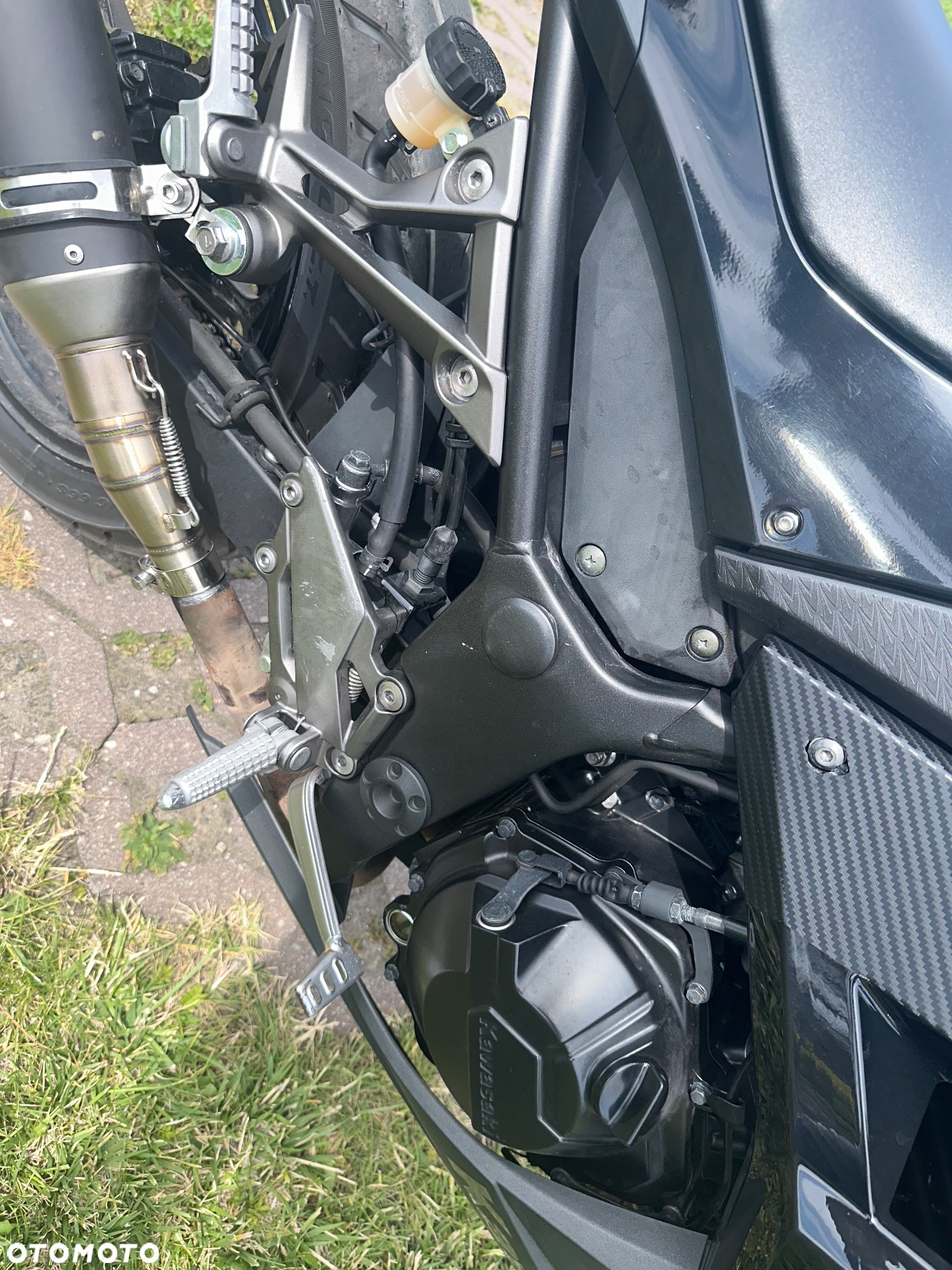 Kawasaki Ninja 300 ABS - 8