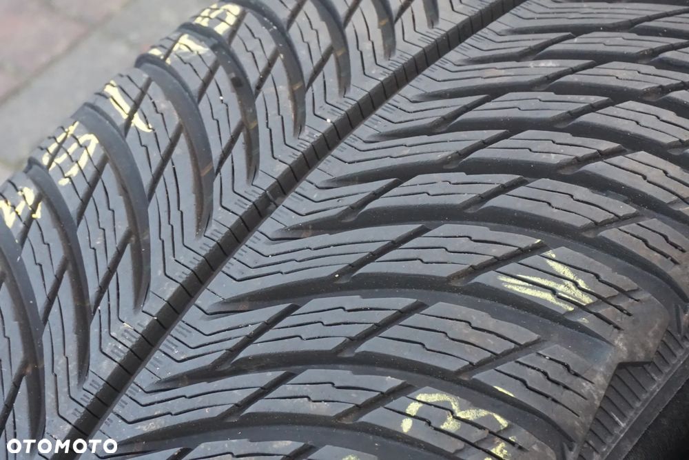 245 45 19 Michelin Pilot Alpin 5 7mm - 5