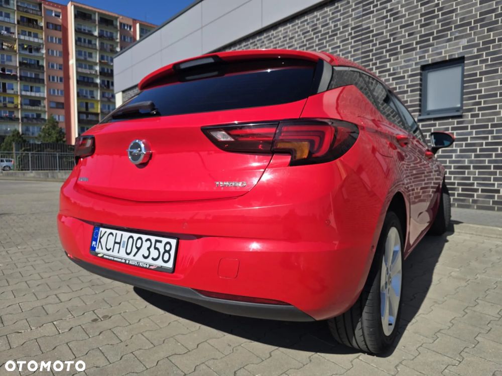 Opel Astra 1.4 Turbo Innovation - 11