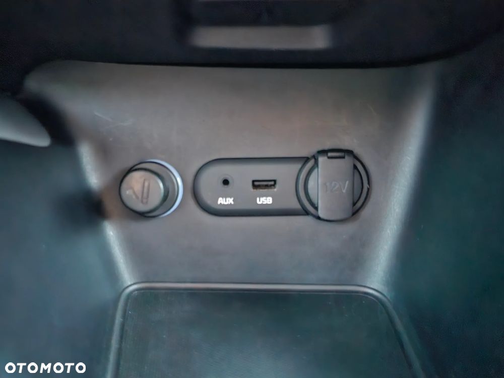 Kia Ceed 1.4 CVVT Fifa World Cup Edition - 25