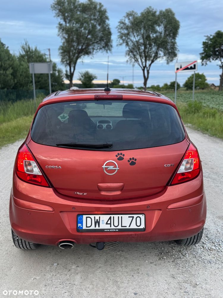 Opel Corsa 1.7 CDTI Cosmo - 4