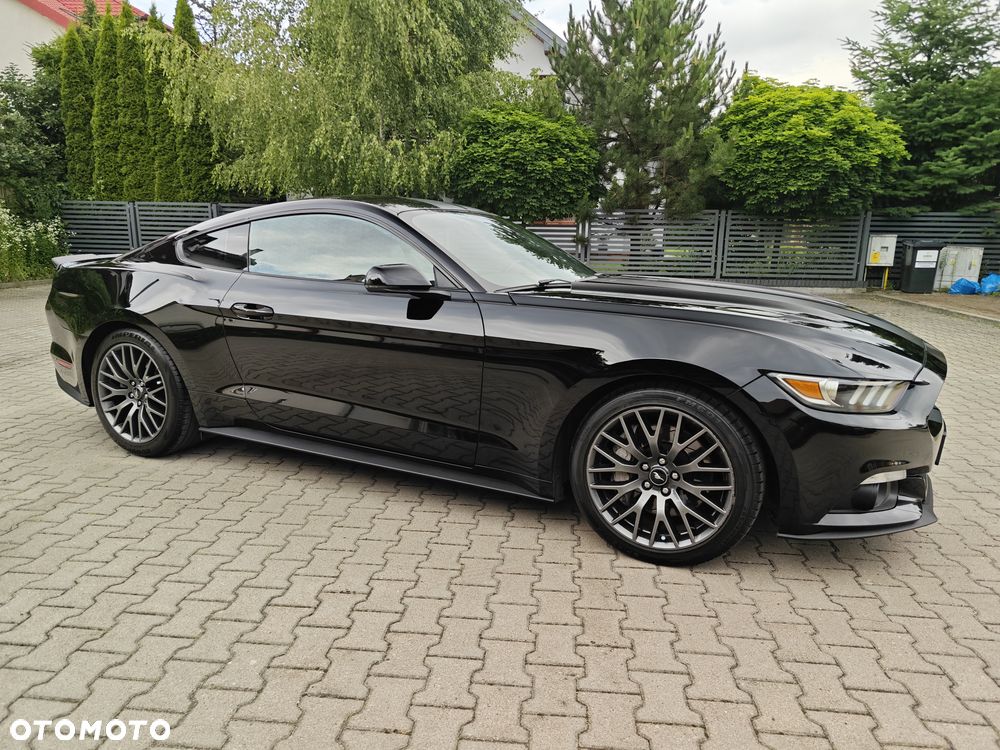 Ford Mustang - 13