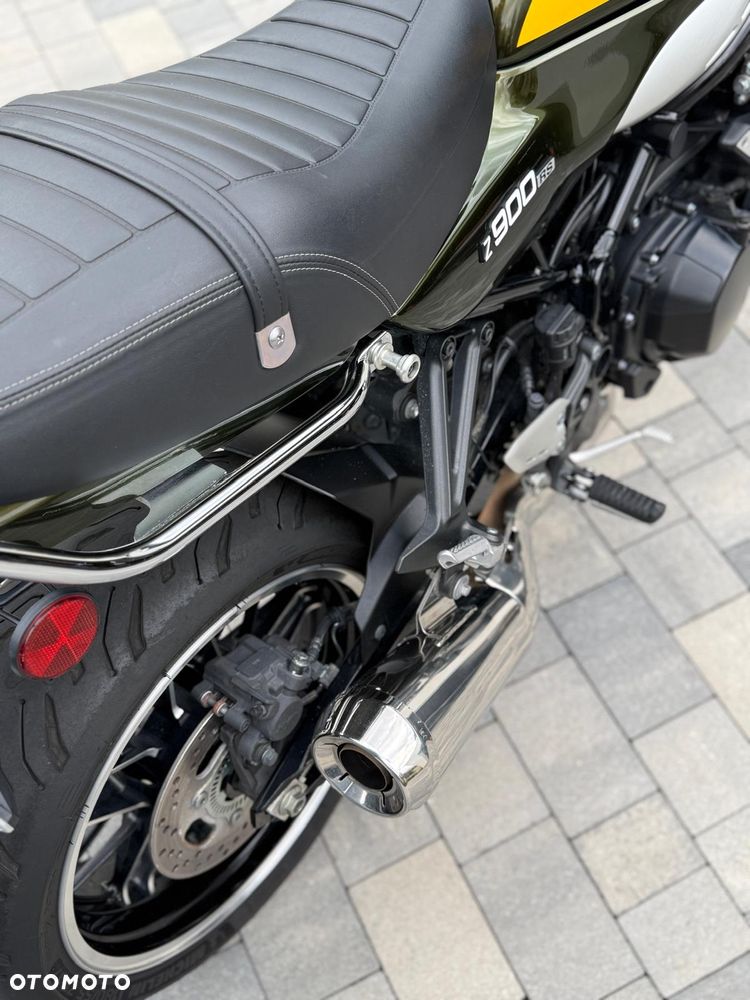 Kawasaki Z 900 RS - 14