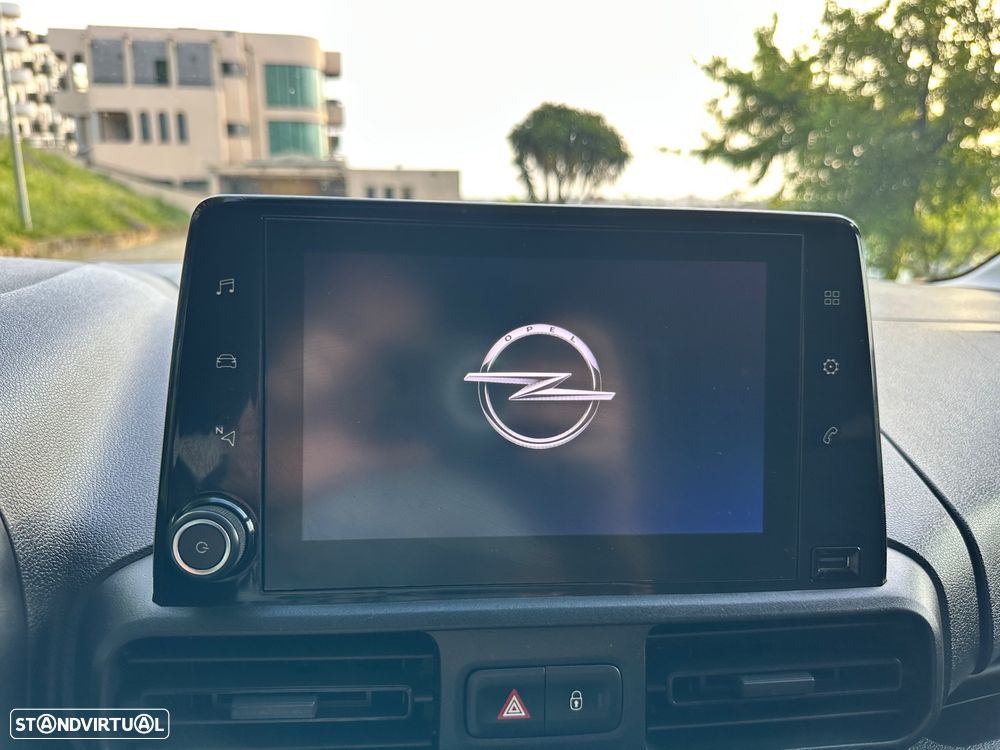 Opel Combo 1.6CDTI - 27