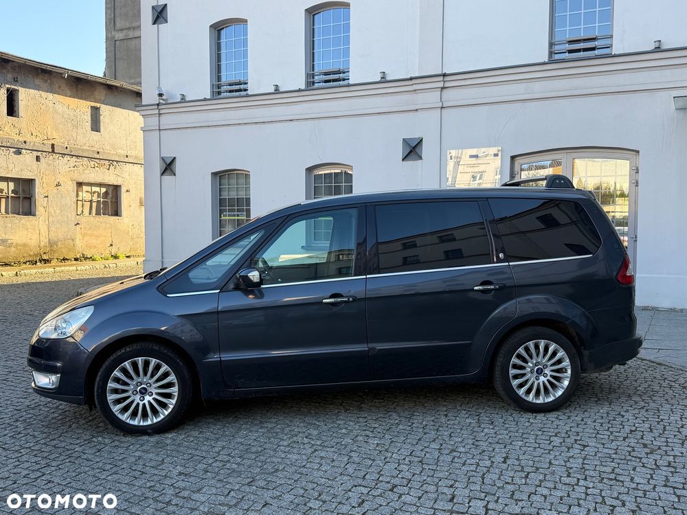 Ford Galaxy 2.0 TDCi DPF Titanium - 9