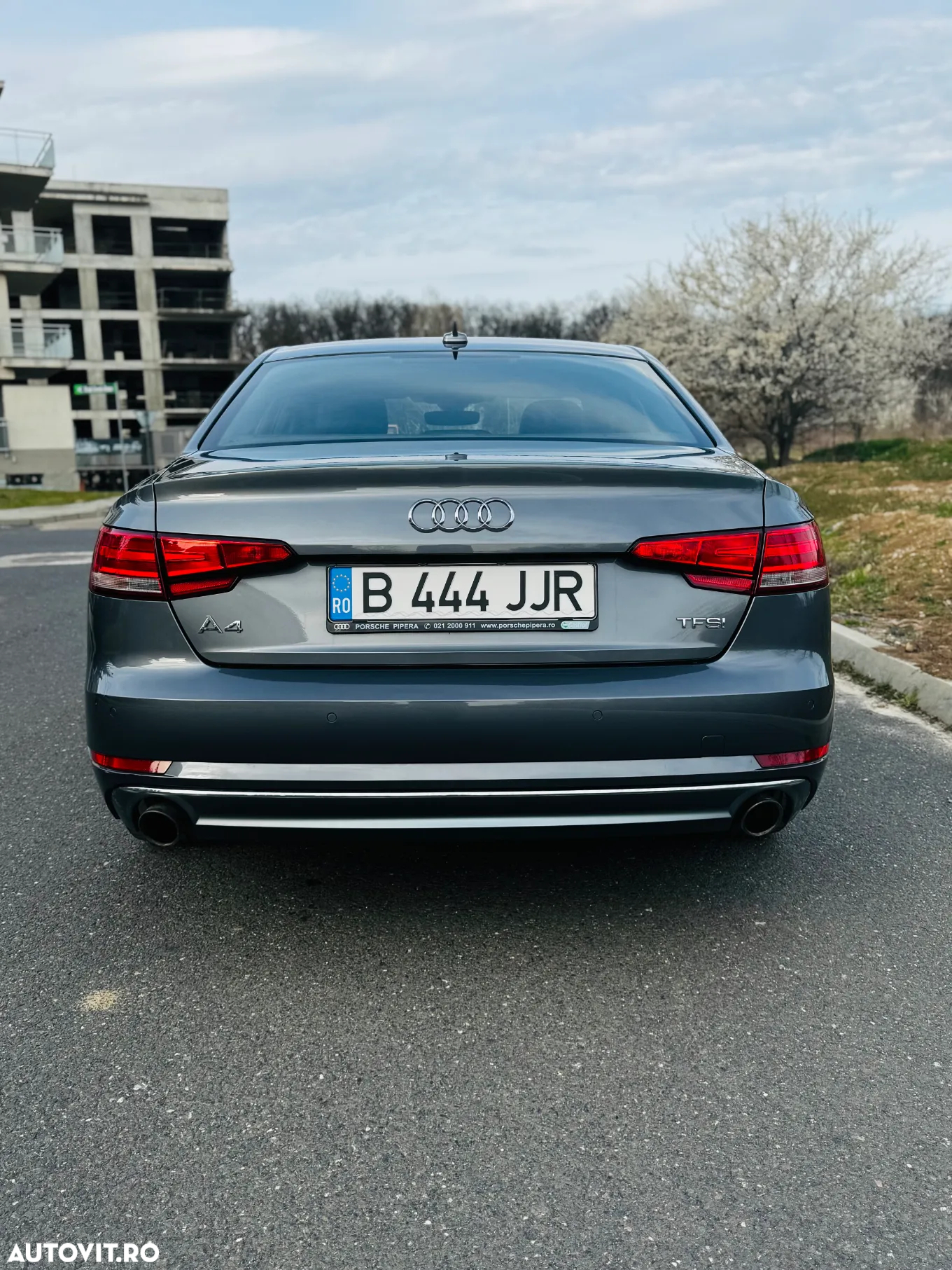 Audi A4 2.0 TFSI ultra - 14