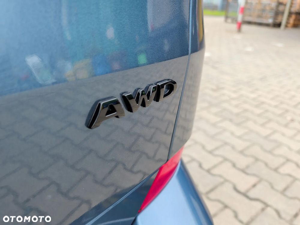 Ford Tourneo Custom - 37