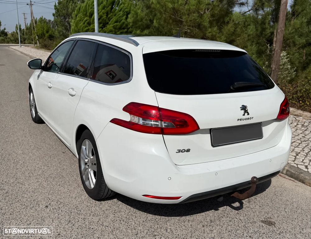 Peugeot 308 - 4