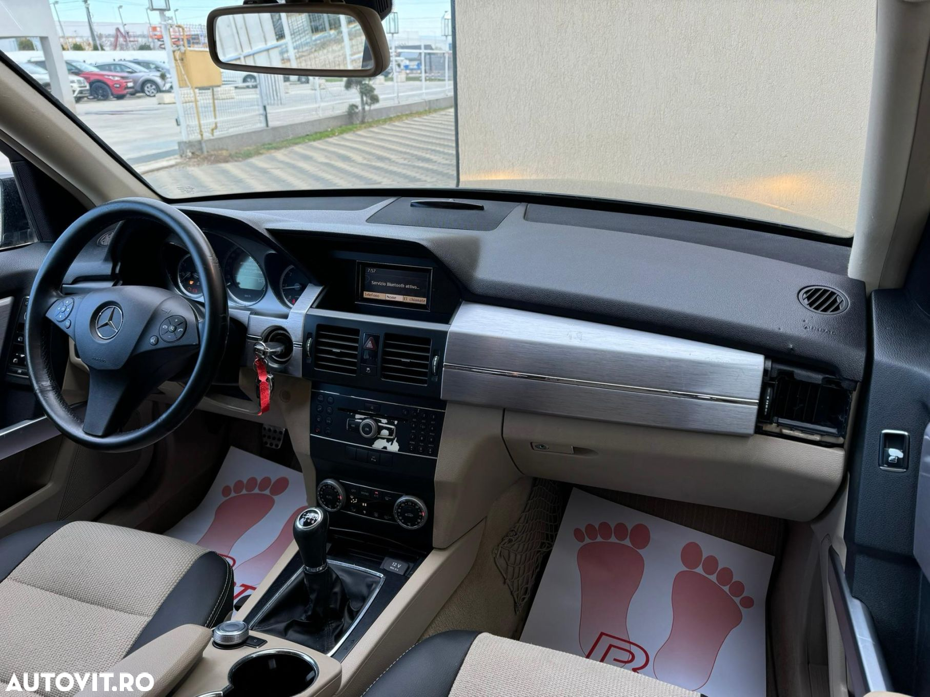 Mercedes-Benz GLK - 7