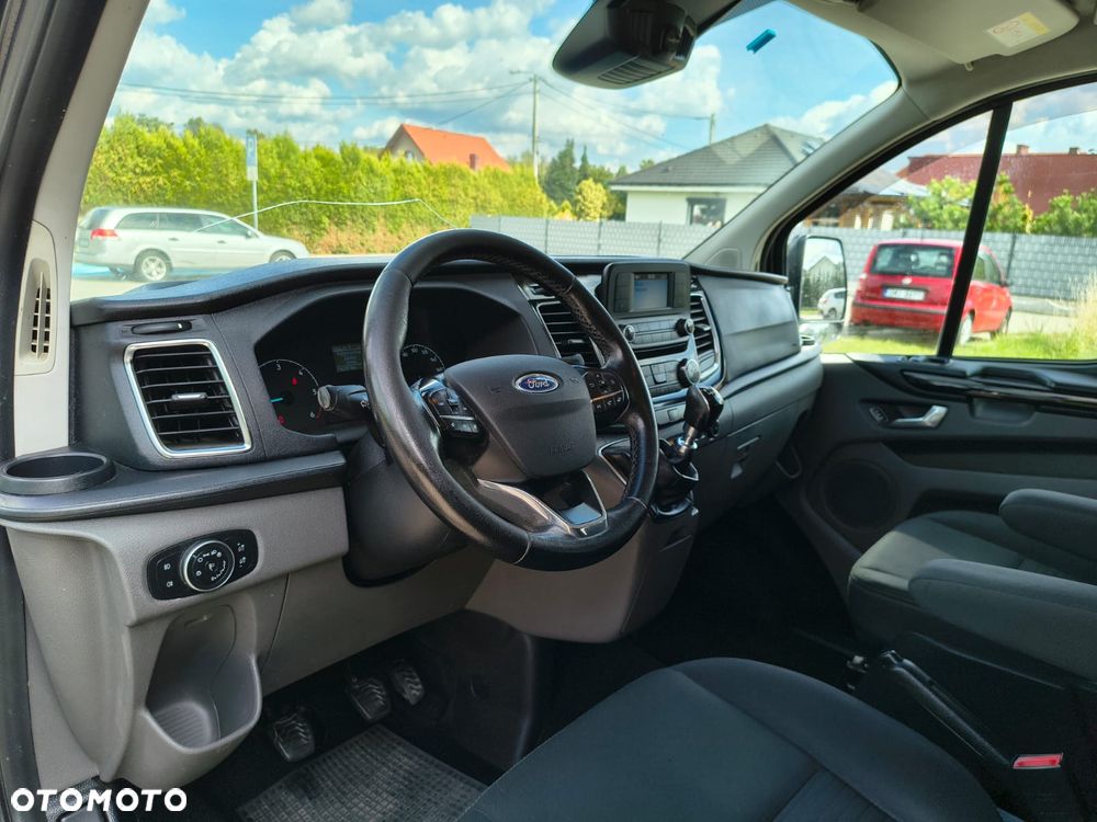 Ford Transit Custom - 10