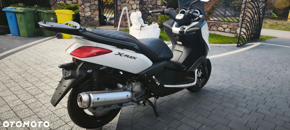 Yamaha X-max - 7