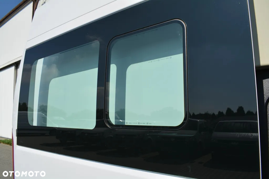 Fiat Ducato 2,3 MuliJet 130KM średniak - 28