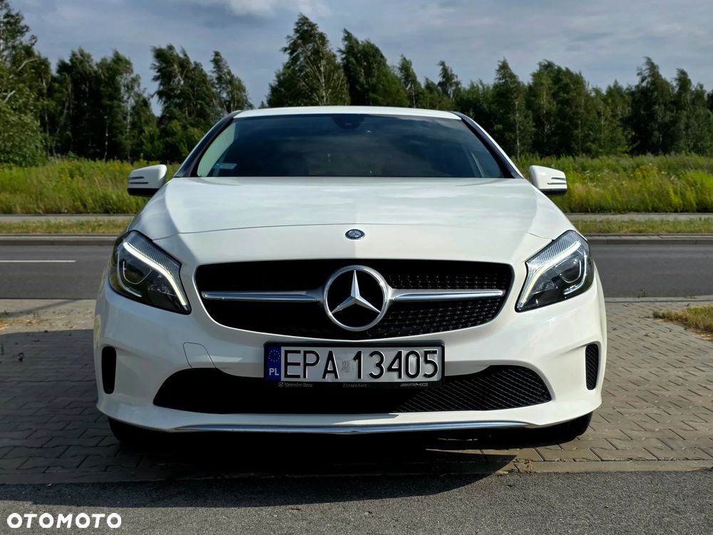 Mercedes-Benz Klasa A 180 7G-DCT AMG Line - 3