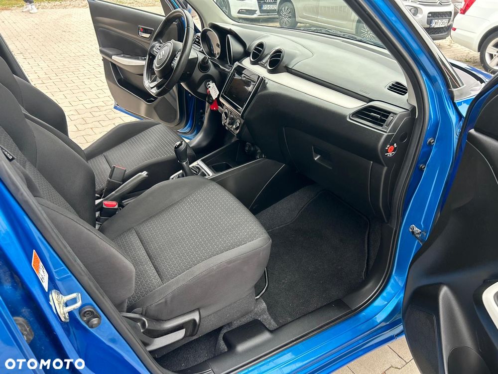 Suzuki Swift 1.2 Premium - 27