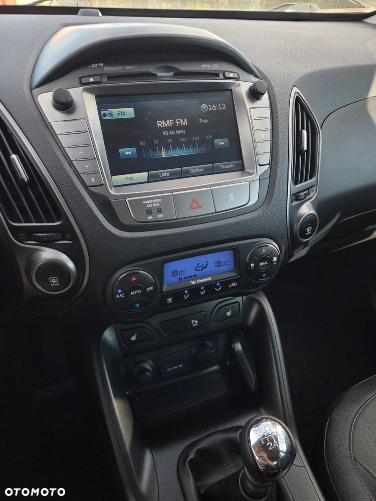 Hyundai ix35 1.6 2WD blue Style - 14