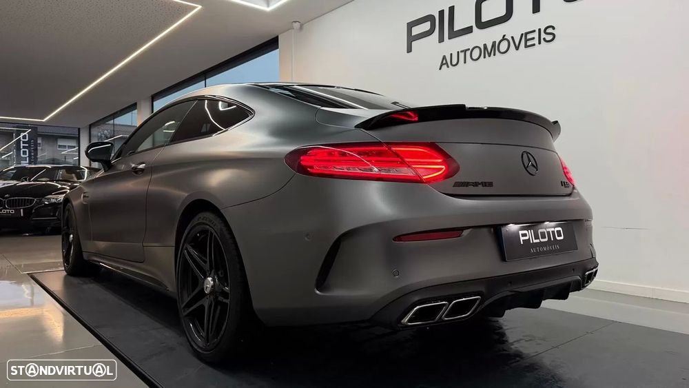 Mercedes-Benz C 63 AMG S - 10