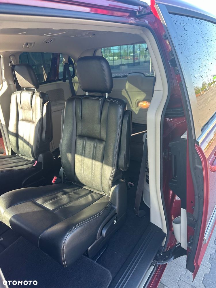 Chrysler Town & Country 3.6 Touring - 3
