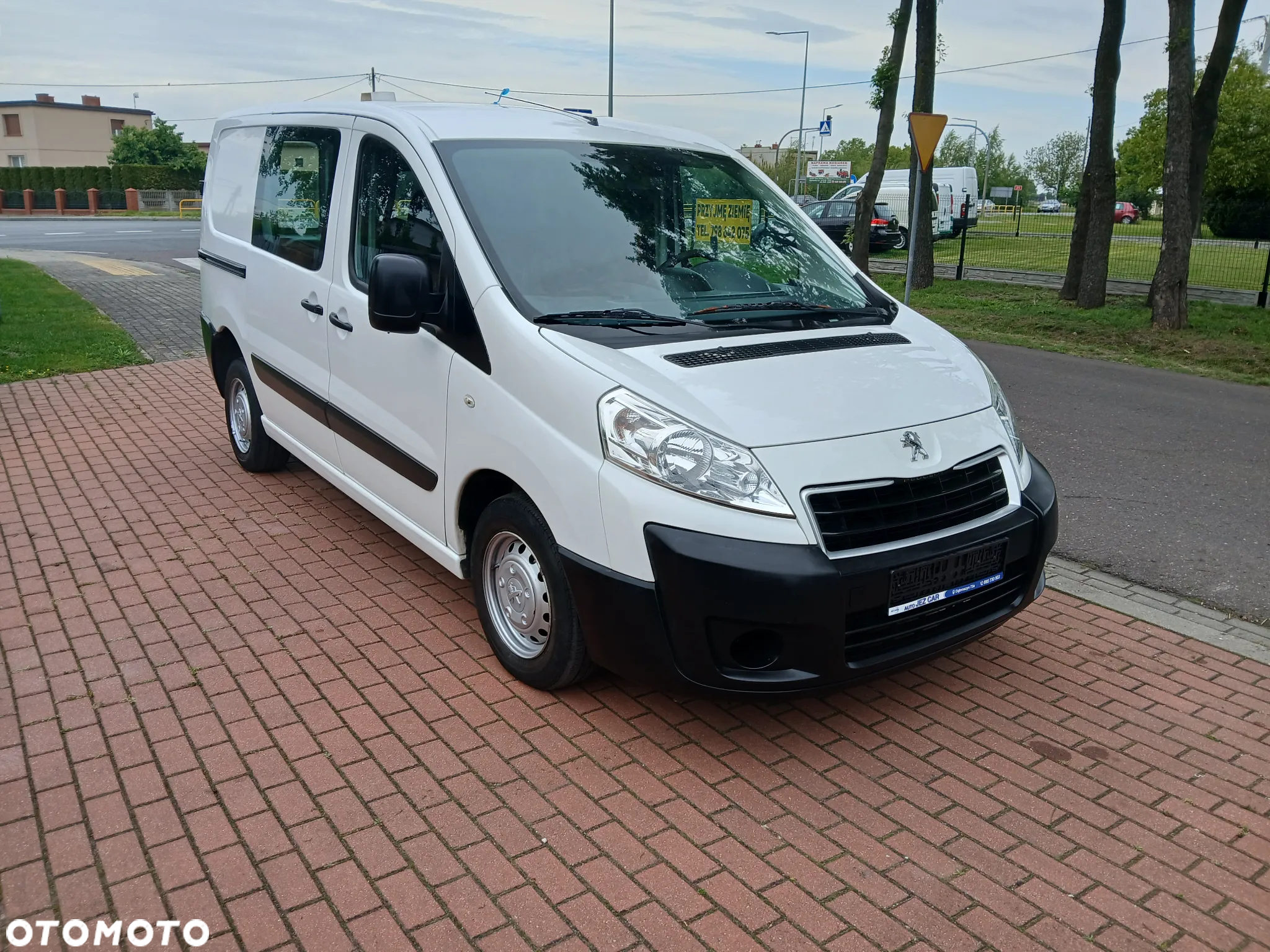 Peugeot EXPERT - 2