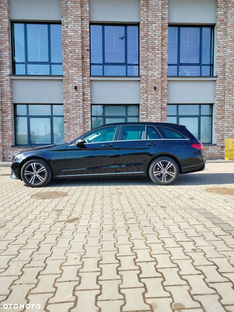 Mercedes-Benz Klasa C 200 d Avantgarde - 3