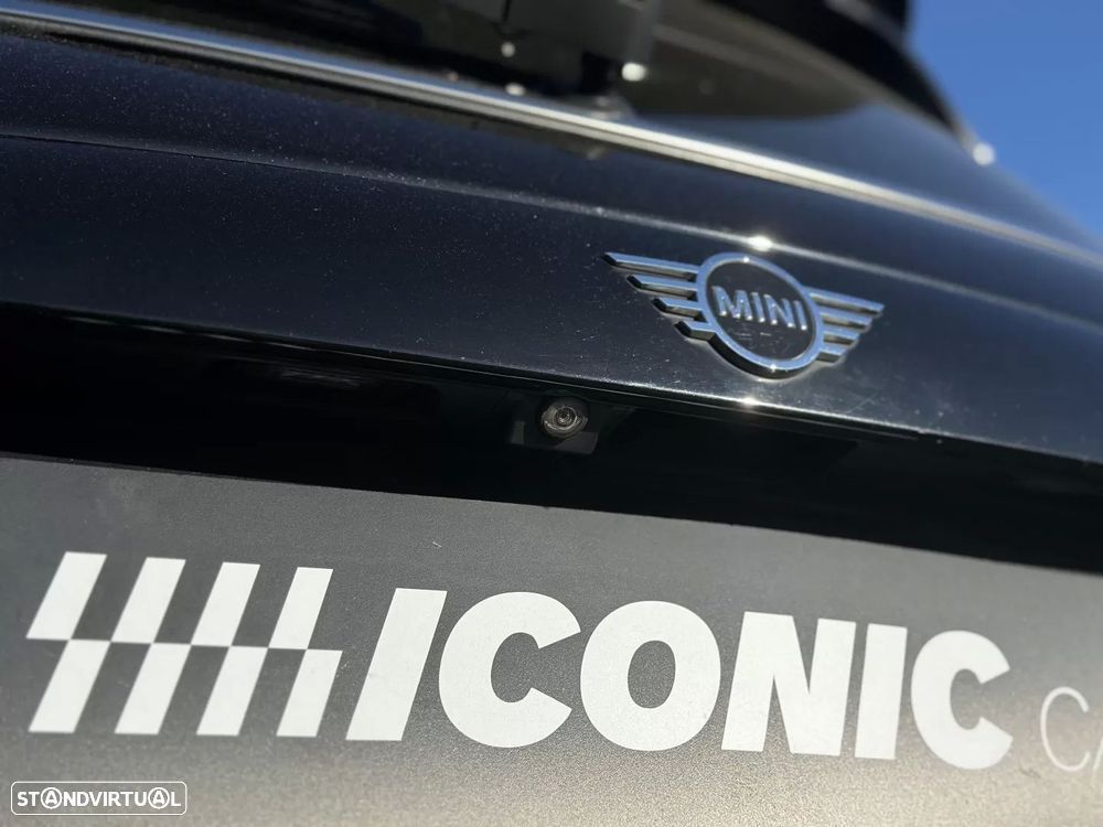 MINI 5 Portas Cooper D - 11