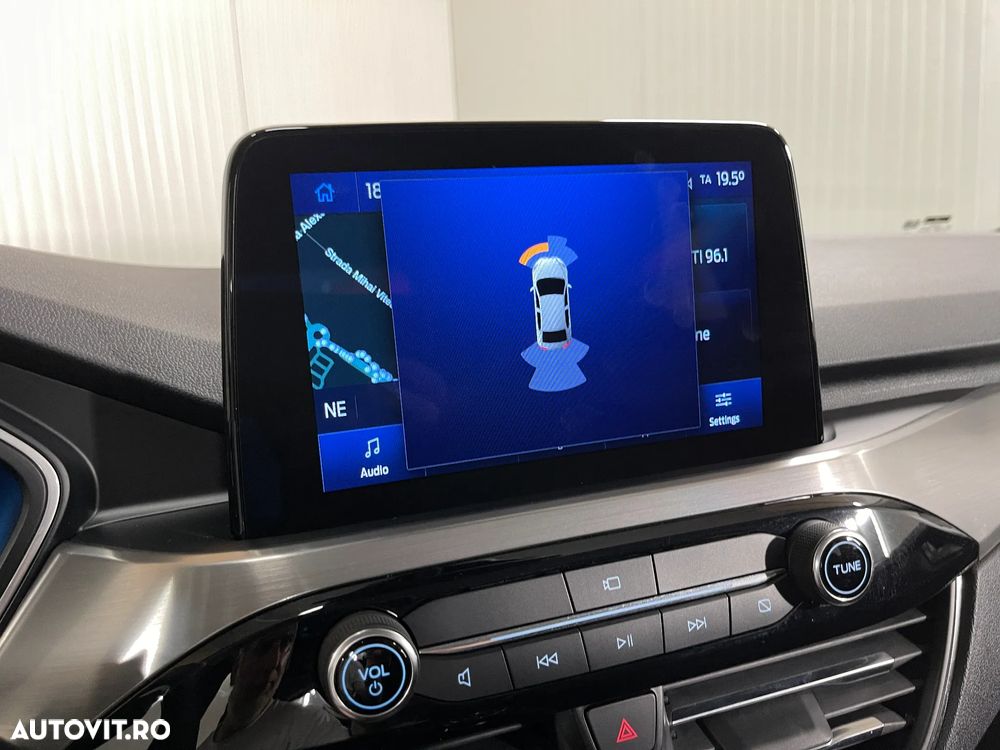 Ford Kuga 1.5 EcoBoost TITANIUM - 15