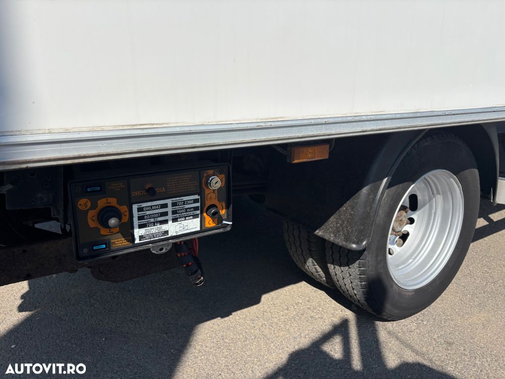 Mercedes-Benz Sprinter - 6