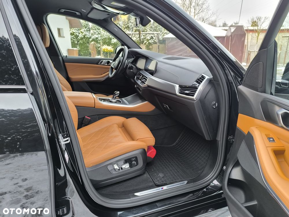 BMW X5 xDrive40i - 22