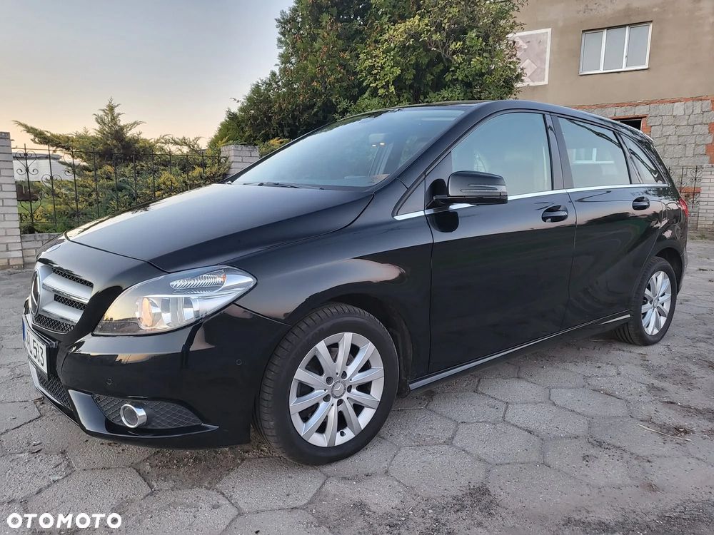 Mercedes-Benz Klasa B 180 - 11