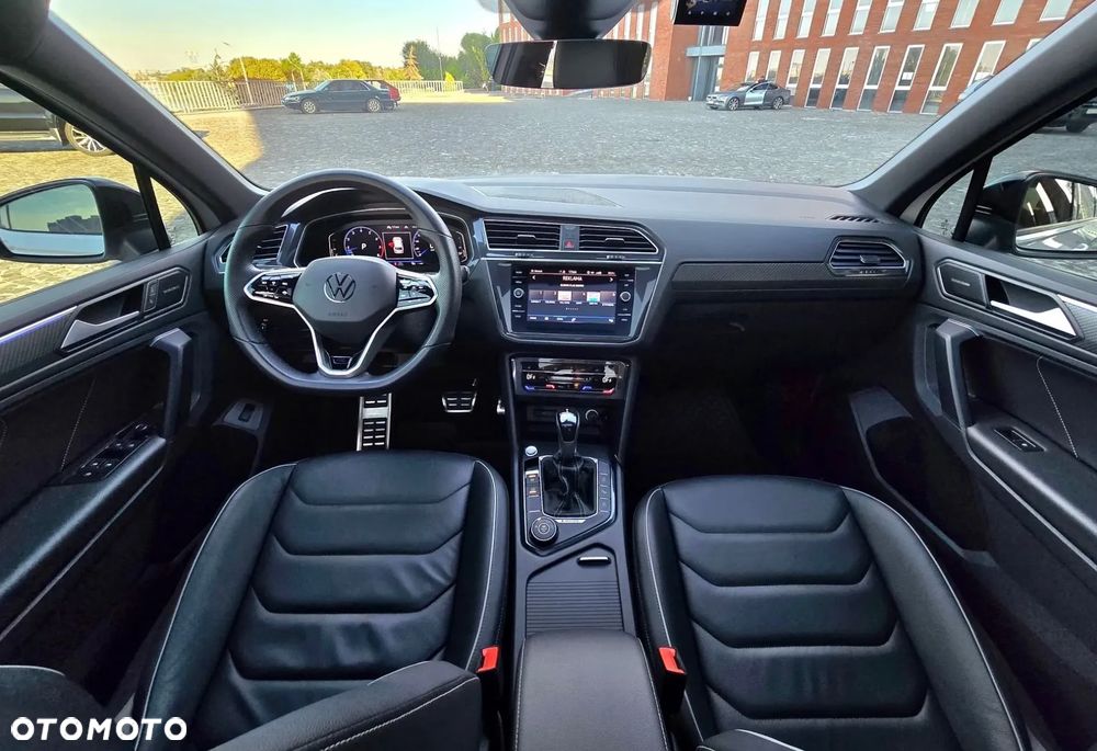 Volkswagen Tiguan - 16