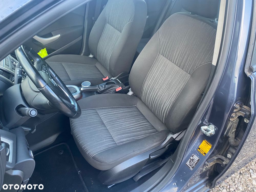 Opel Astra 1.4 Turbo Design Edition - 22