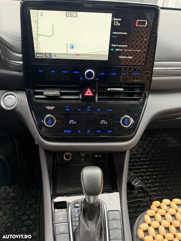 Hyundai IONIQ 1.6 141CP Exclusive - 17