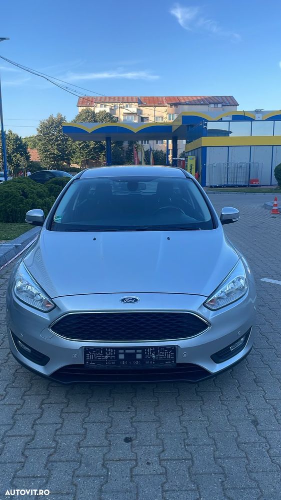 Ford Focus - 2