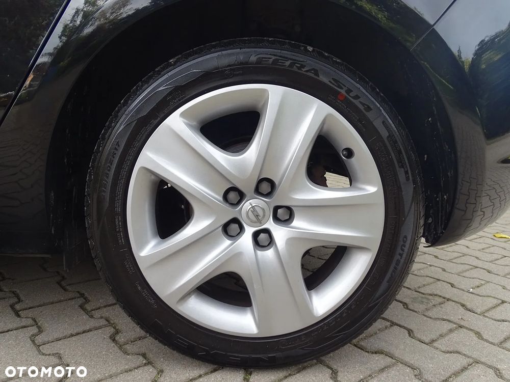 Opel Astra 1.6 Design Edition - 25