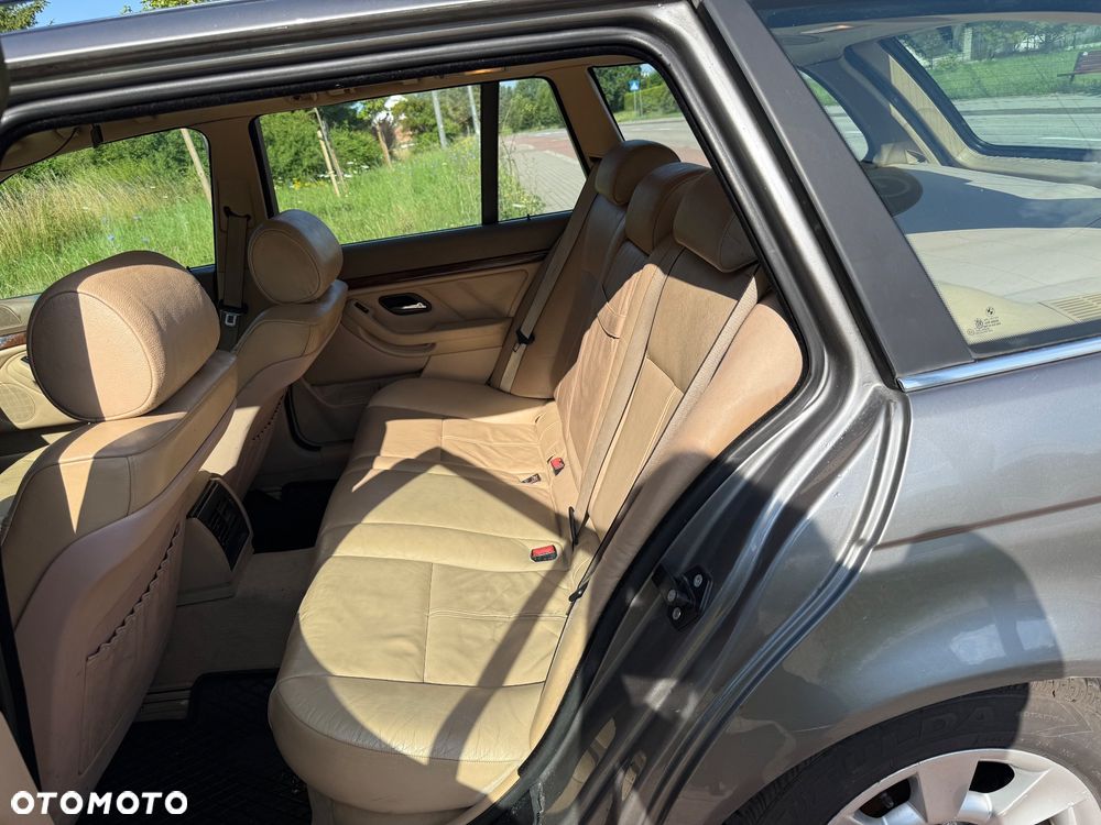 BMW Seria 5 - 14