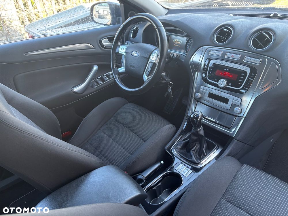 Ford Mondeo 2.0 Viva Titanium - 12