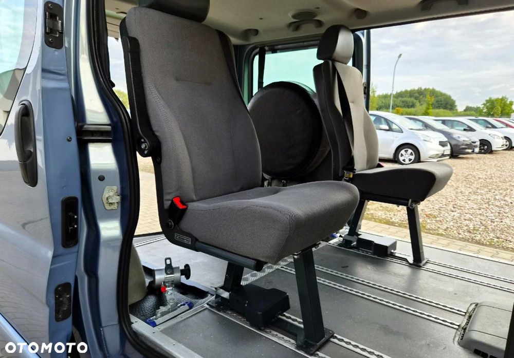 Opel Vivaro - 28