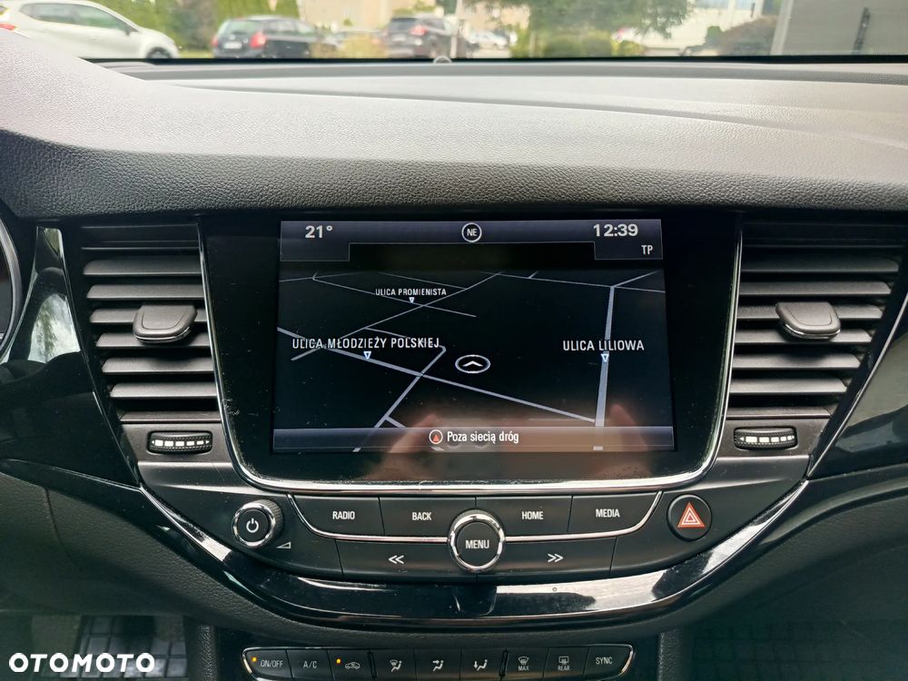 Opel Astra 1.4 Turbo Innovation - 18