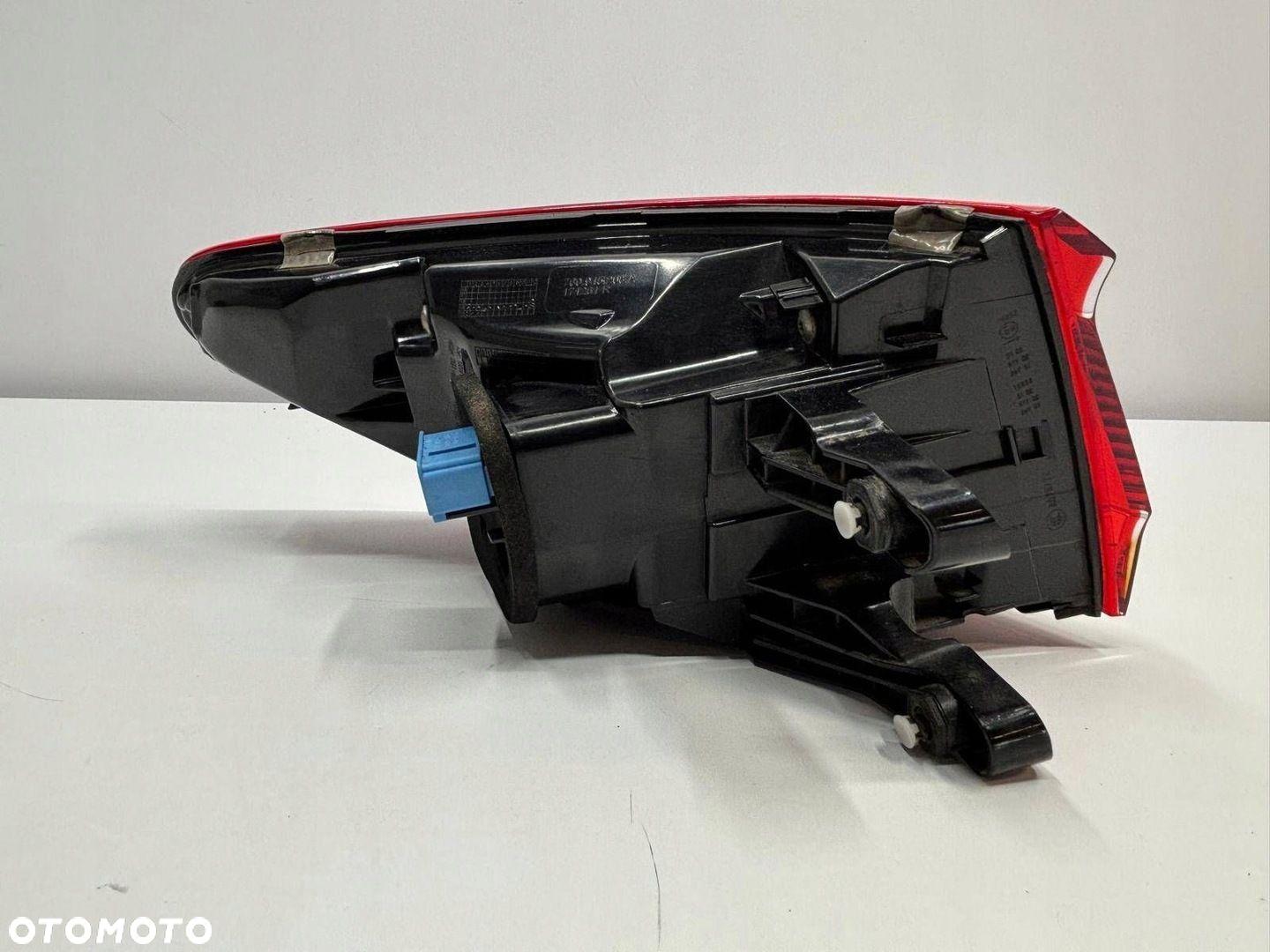 Volkswagen VW Touareg III 3 760 Lampa Prawa Tył Tylna 760945208A - 3