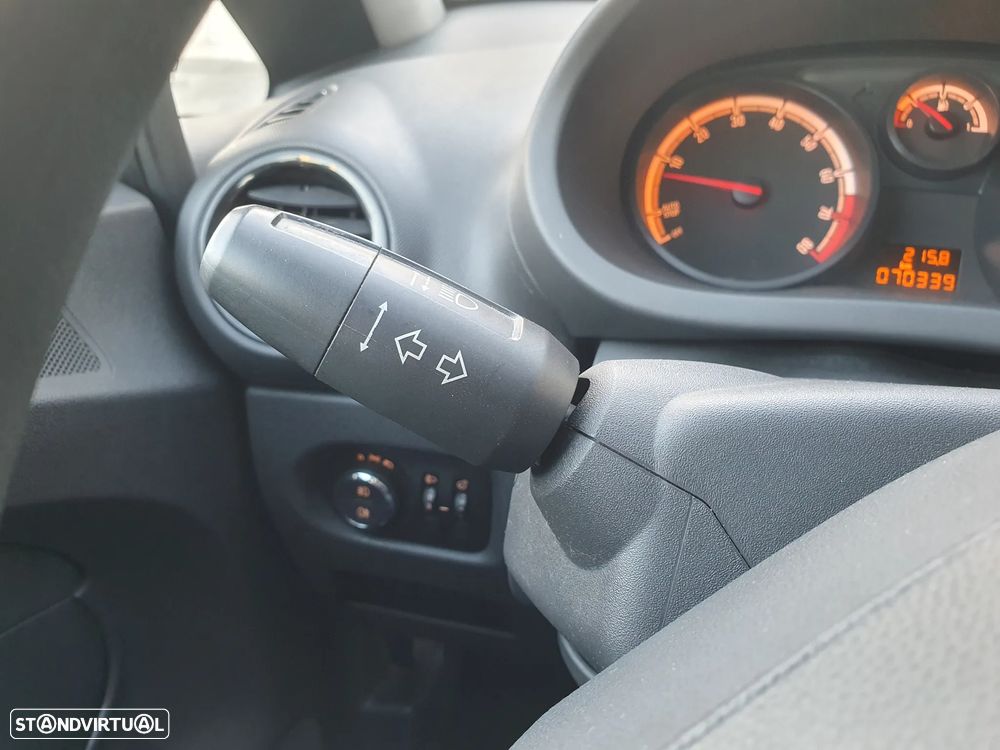 Opel Corsa 1.2 Enjoy S/S - 18