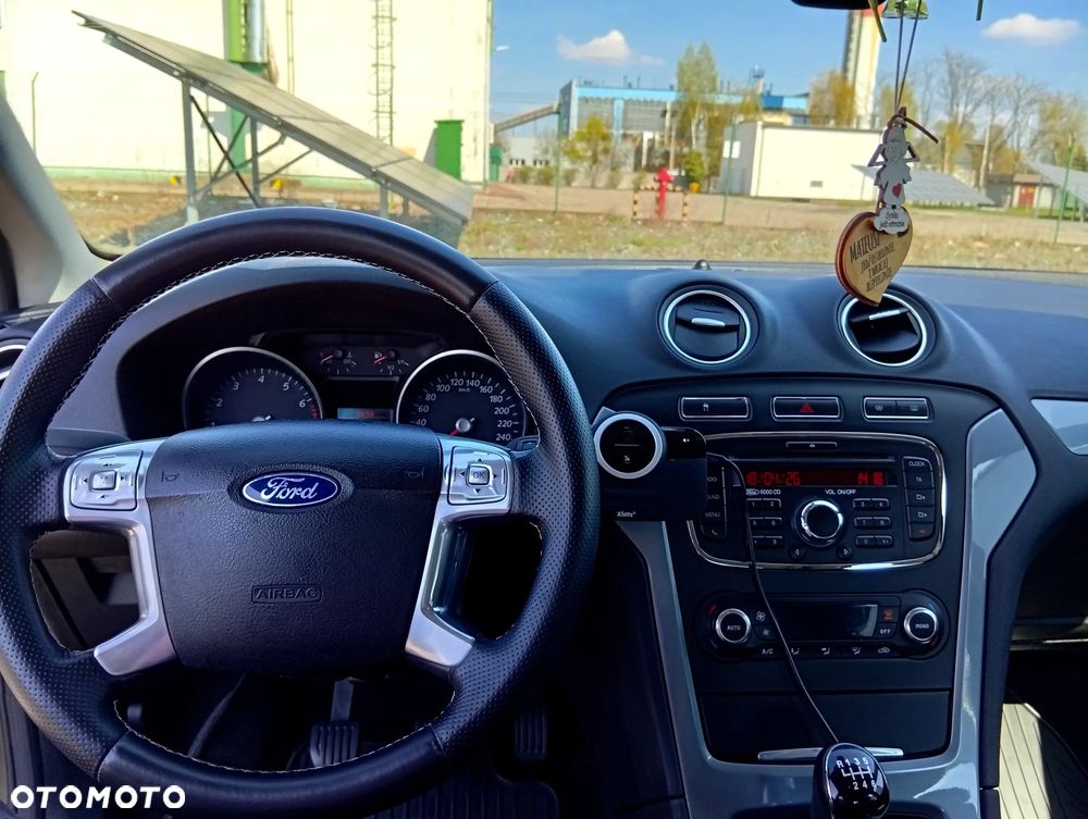 Ford Mondeo 1.6 T Ghia - 7