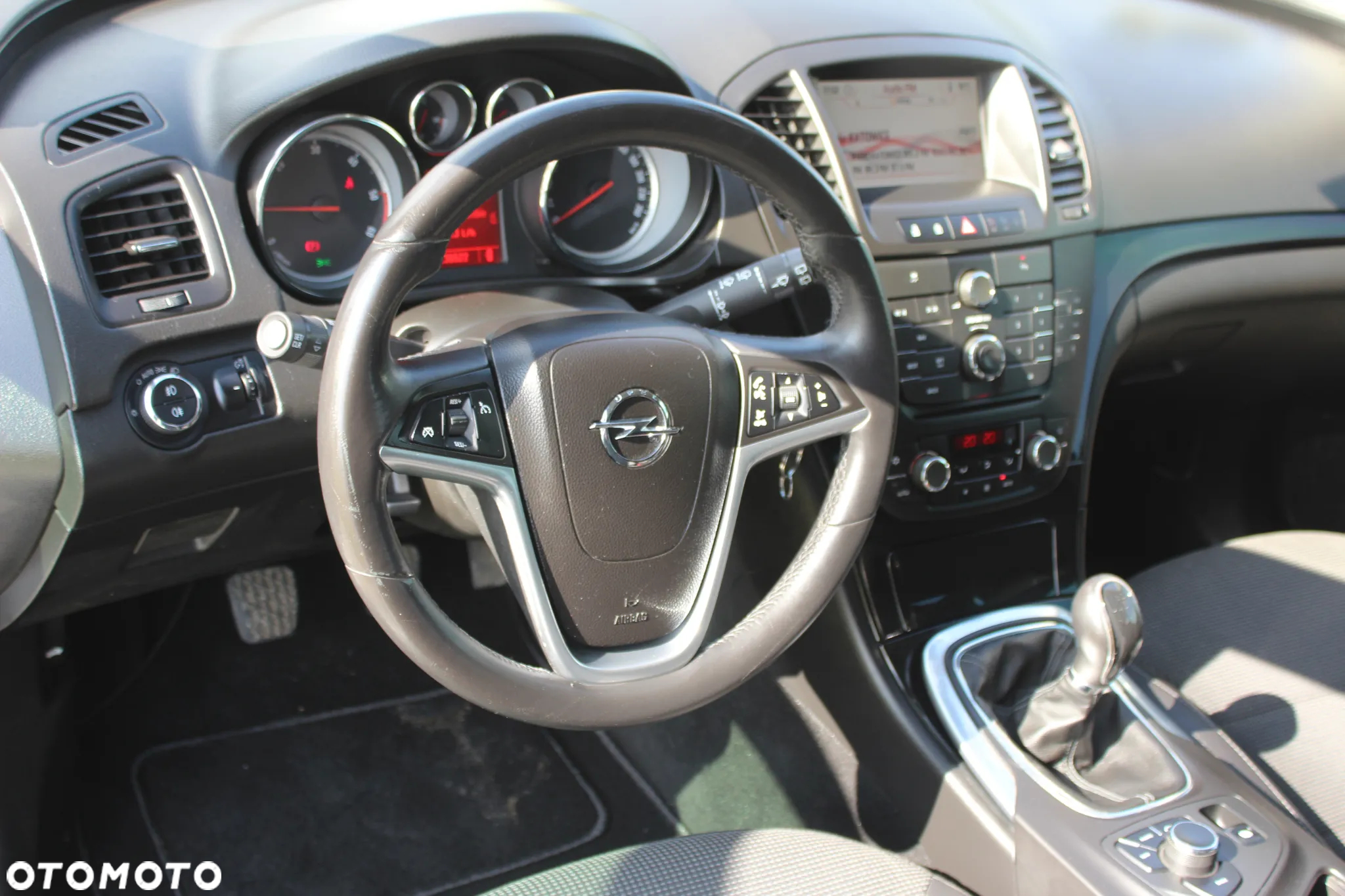 Opel Insignia 2.0 CDTI 150 Jahre - 12