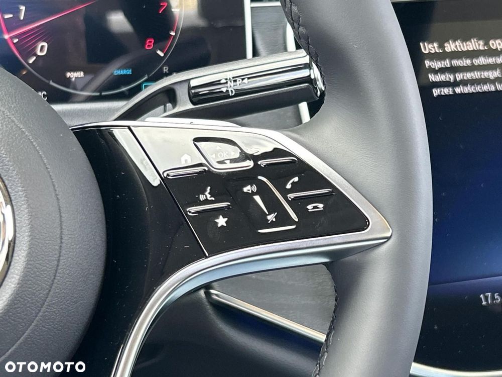 Mercedes-Benz Klasa E - 18