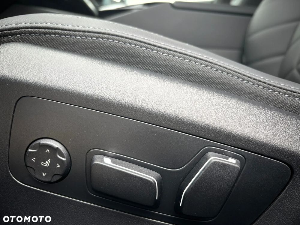 BMW Seria 5 520d xDrive mHEV M Sport - 7