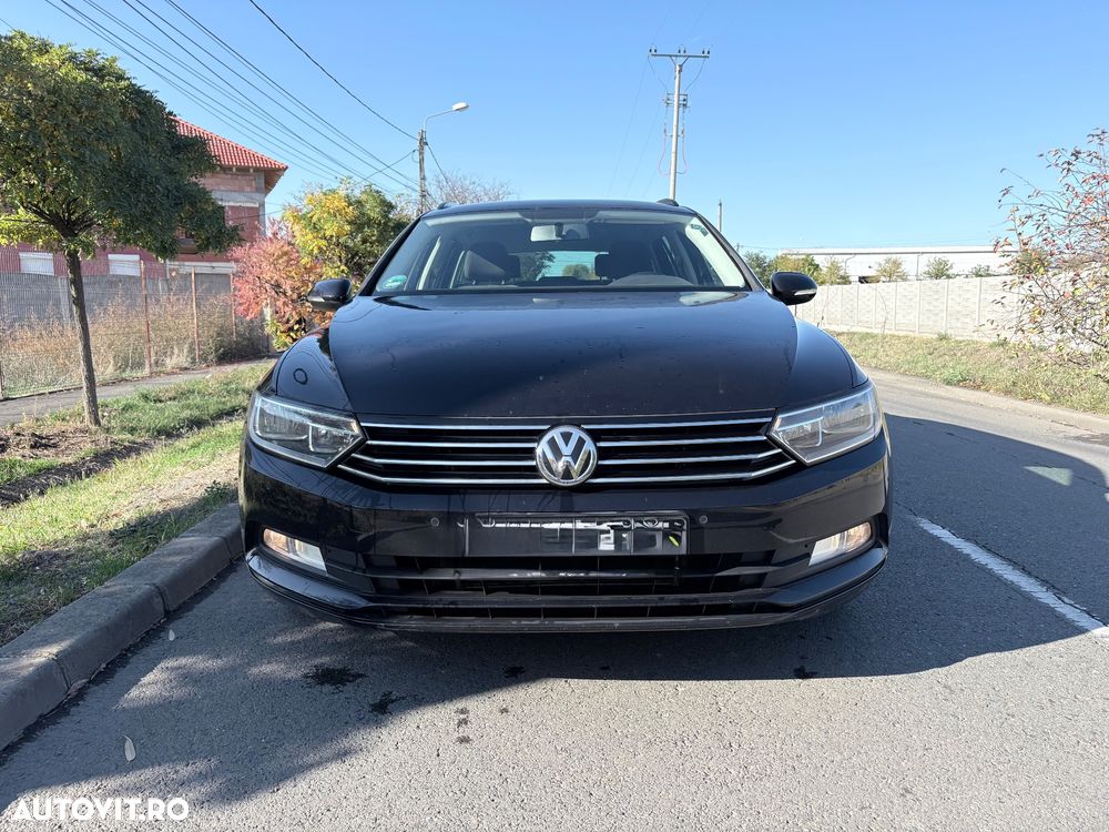 Volkswagen Passat - 2