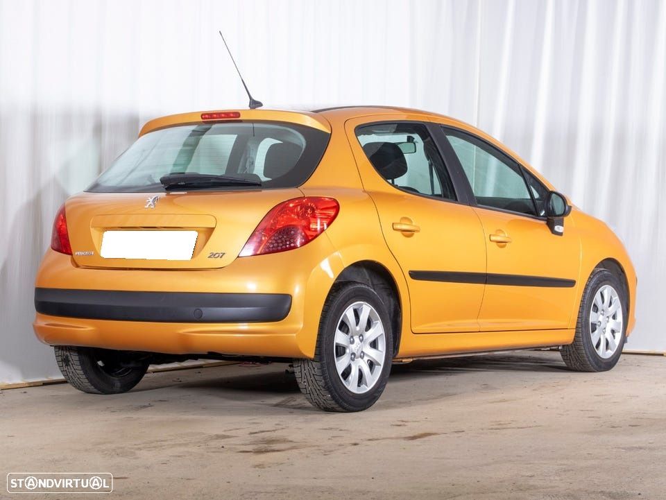 Peugeot 207 - 3