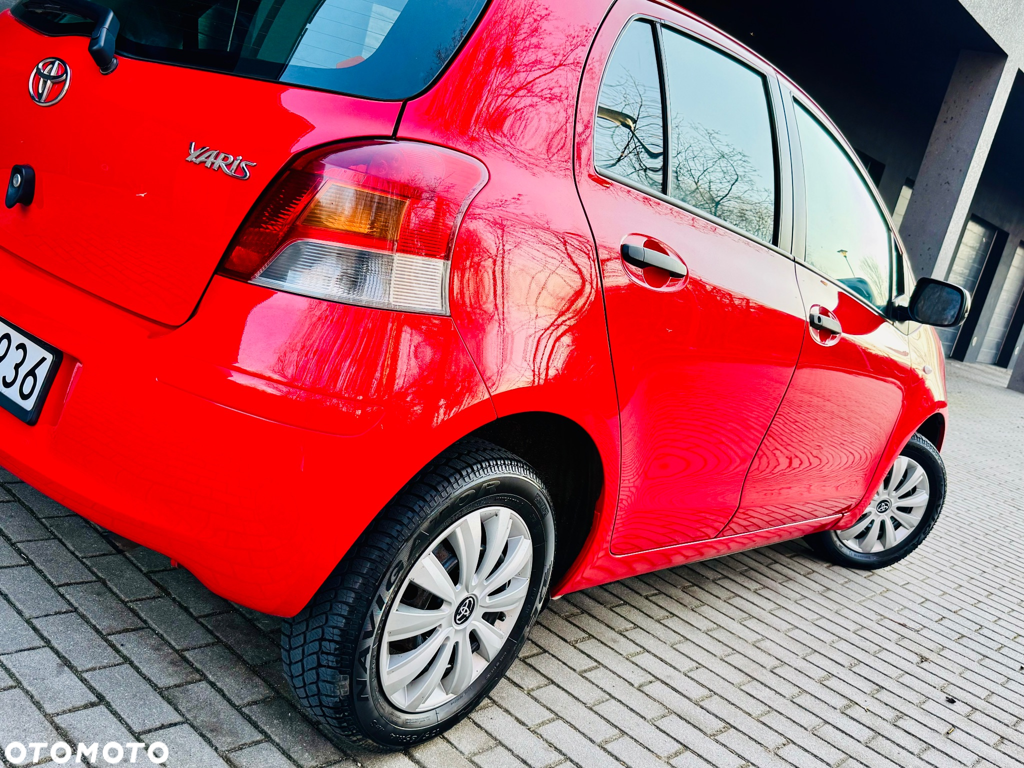 Toyota Yaris 1.0 Luna - 10